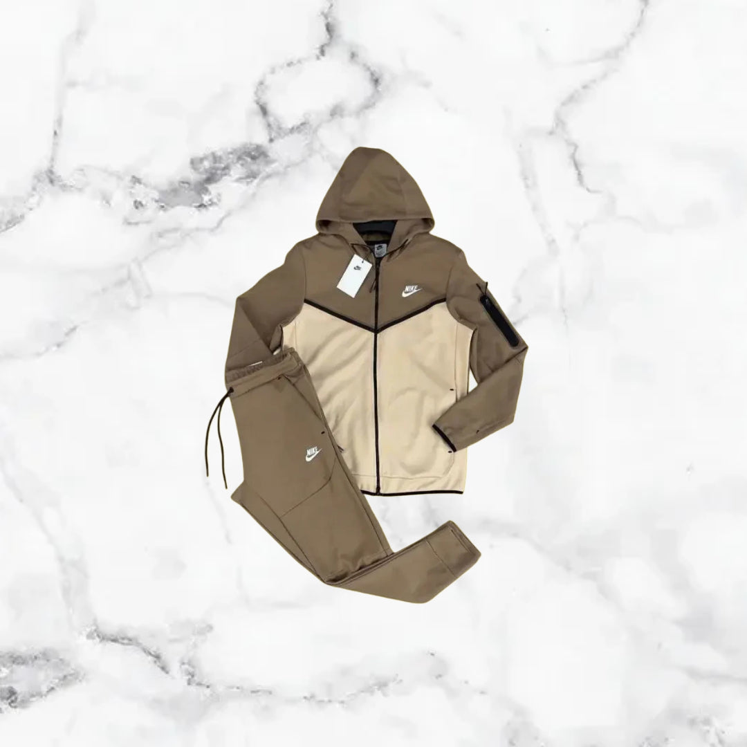 Nike | Ensemble Tech - Marron